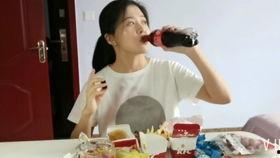 娱乐吃瓜酱复试